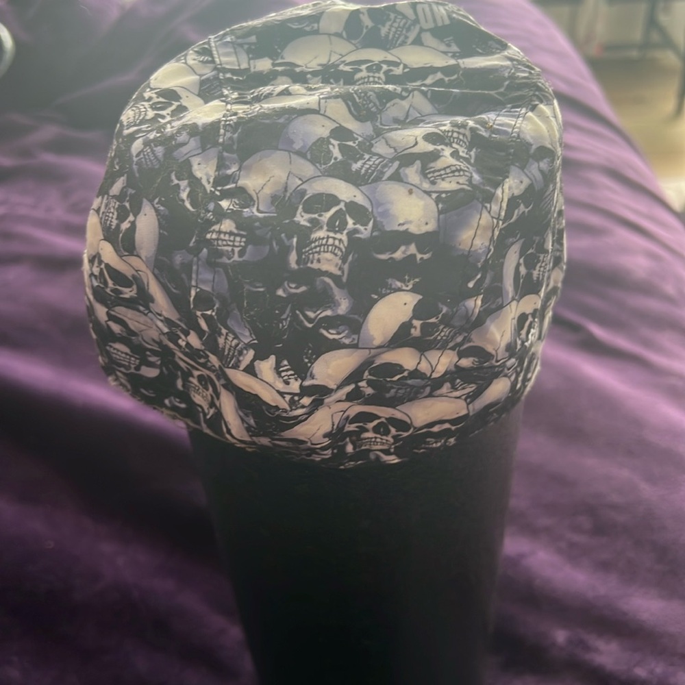 Wild Wear premium headwear black skulls with hidden pocket